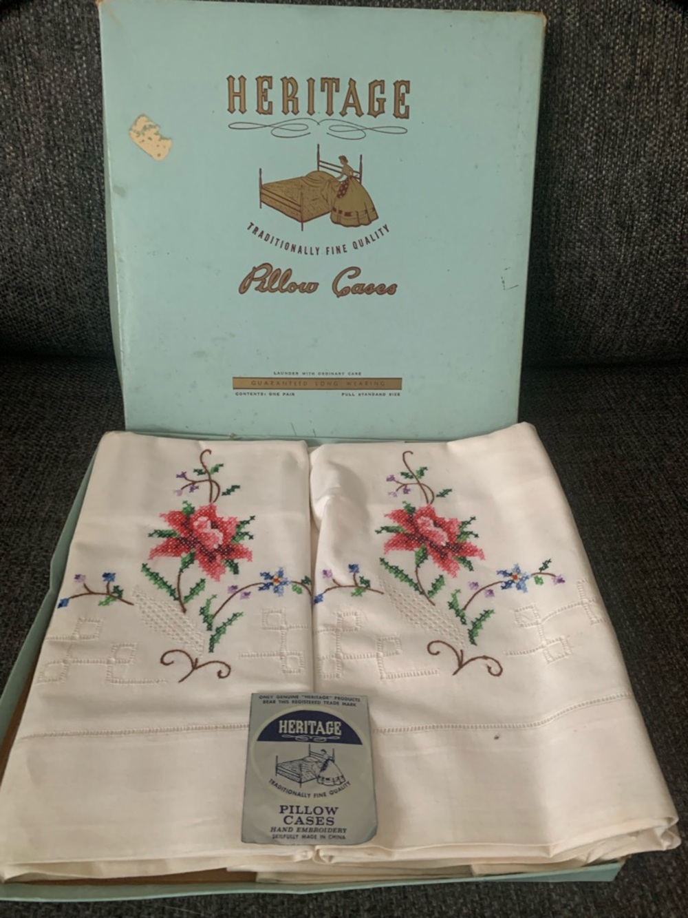 Vintage 1980s Heritage pillow cases